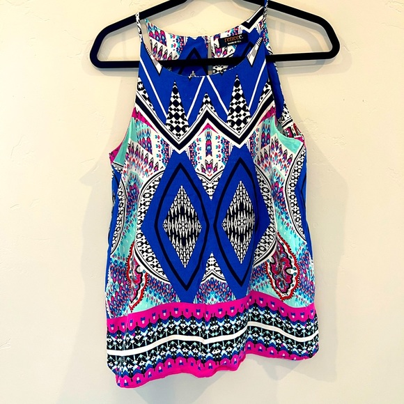 Fun summer blouse - Picture 4 of 8